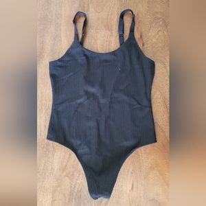 Victoria Secret Sport black ribbed bodysuit, Size M, Moisture wicking